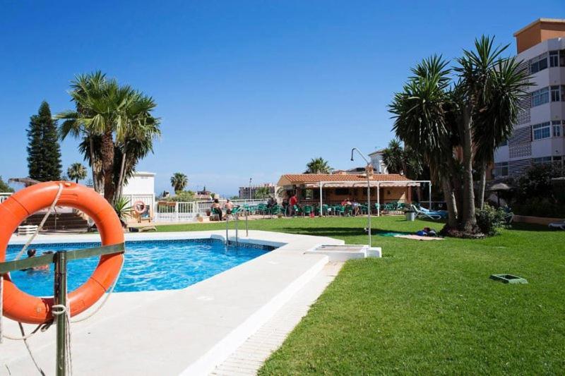 Appartamento Studio With Sea Views In Torremolinos Esterno foto